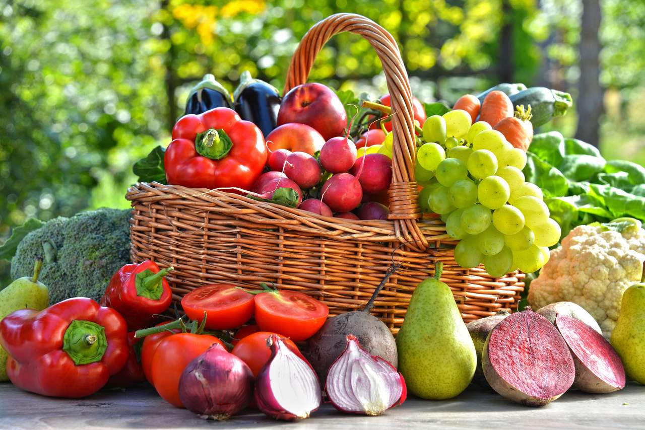 Canasta de fruta y verdura